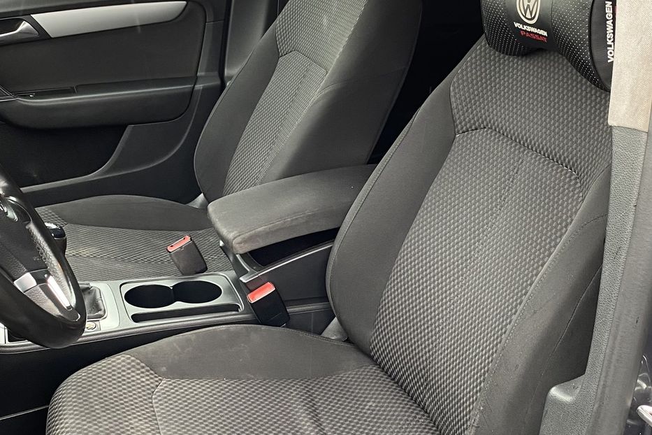 Продам Volkswagen Passat B7 2012 года в Луцке