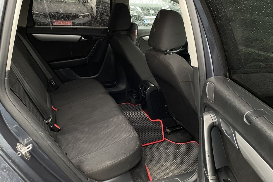 Продам Volkswagen Passat B7 2012 года в Луцке