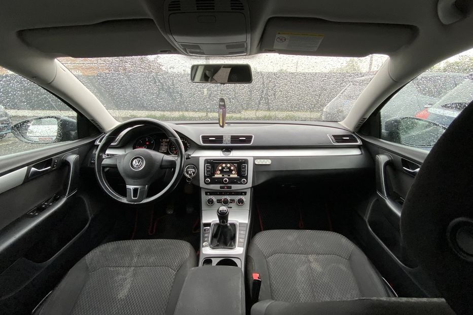 Продам Volkswagen Passat B7 2012 года в Луцке
