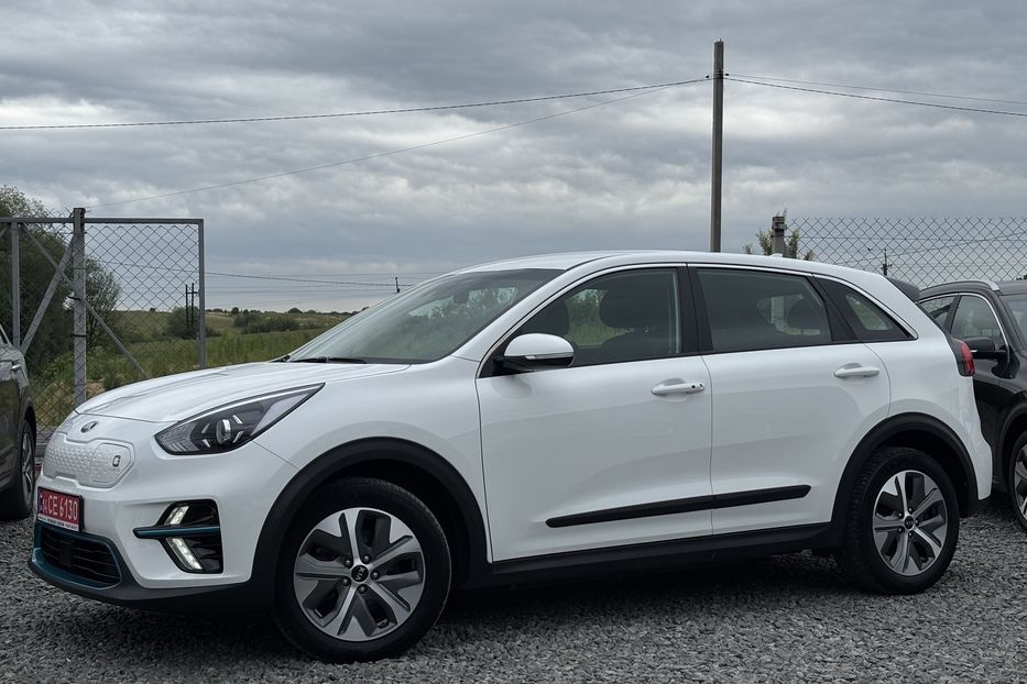 Продам Kia Niro 64квт 2021 года в Львове