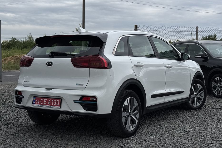 Продам Kia Niro 64квт 2021 года в Львове