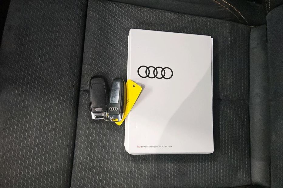 Продам Audi E-Tron авто в дорозі  2022 года в Львове