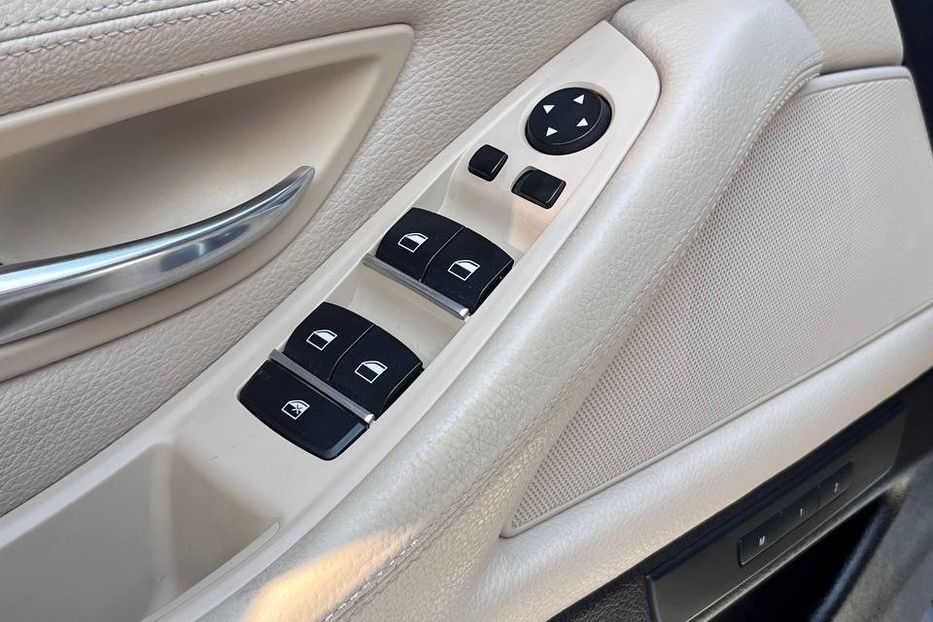 Продам BMW 535 2012 года в Черновцах