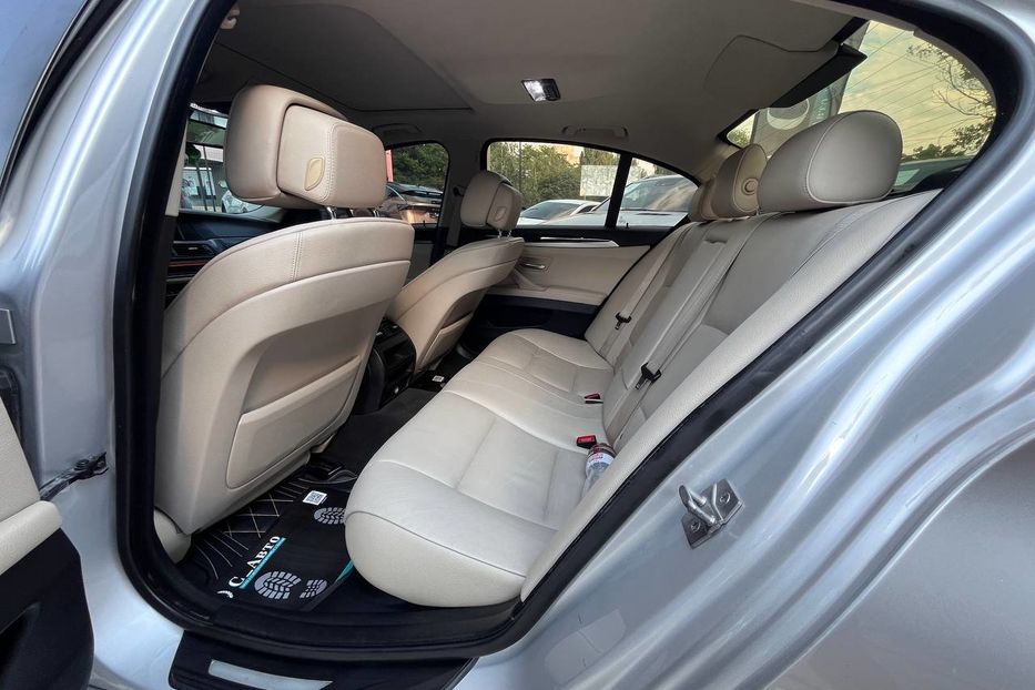 Продам BMW 535 2012 года в Черновцах