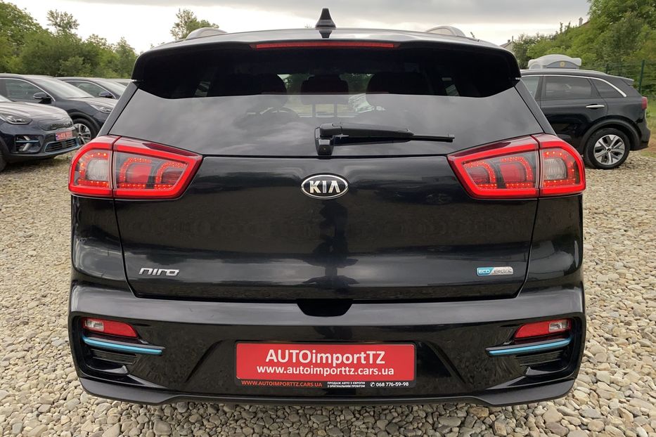 Продам Kia Niro 64 кВт Макс. комплектація 2020 года в Львове