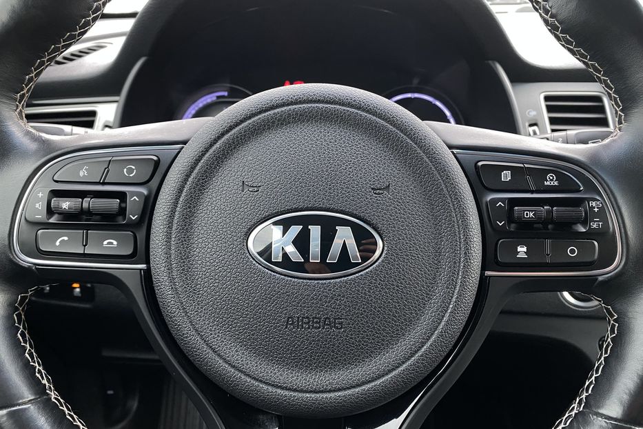 Продам Kia Niro 64 кВт Макс. комплектація 2020 года в Львове