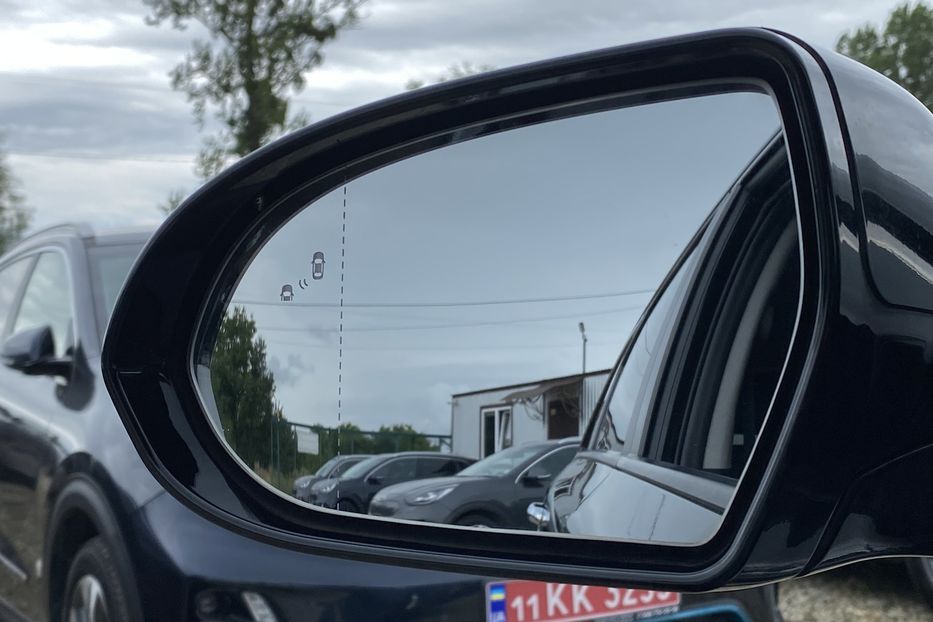 Продам Kia Niro 64 кВт Макс. комплектація 2020 года в Львове