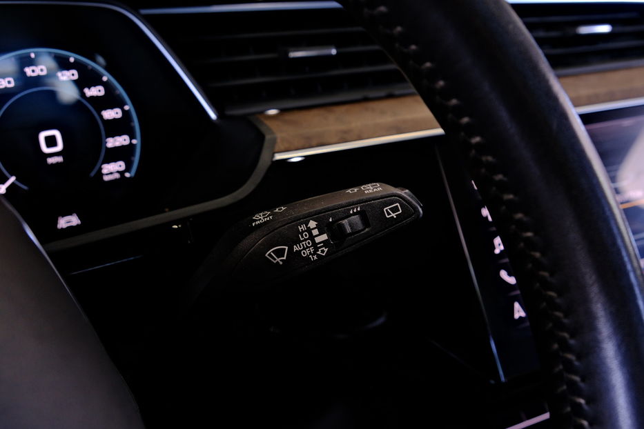 Продам Audi E-Tron 2020 года в Одессе