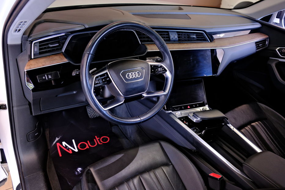 Продам Audi E-Tron 2020 года в Одессе
