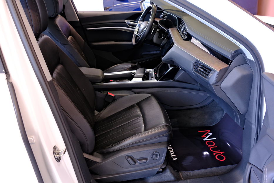 Продам Audi E-Tron 2020 года в Одессе