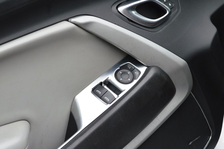 Продам Chevrolet Camaro 2019 года в Одессе