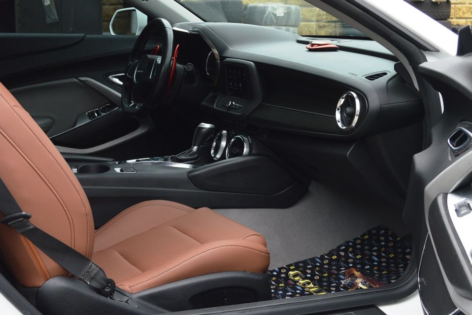 Продам Chevrolet Camaro 2019 года в Одессе