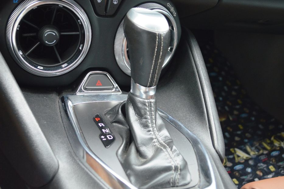 Продам Chevrolet Camaro 2019 года в Одессе