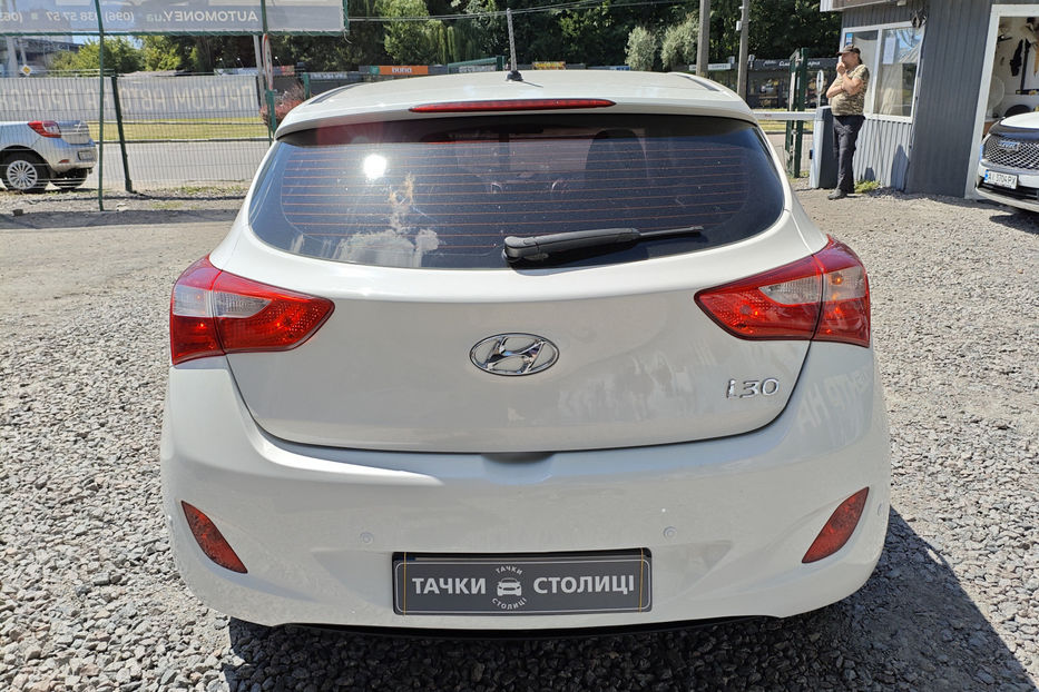Продам Hyundai i30  2013 года в Киеве