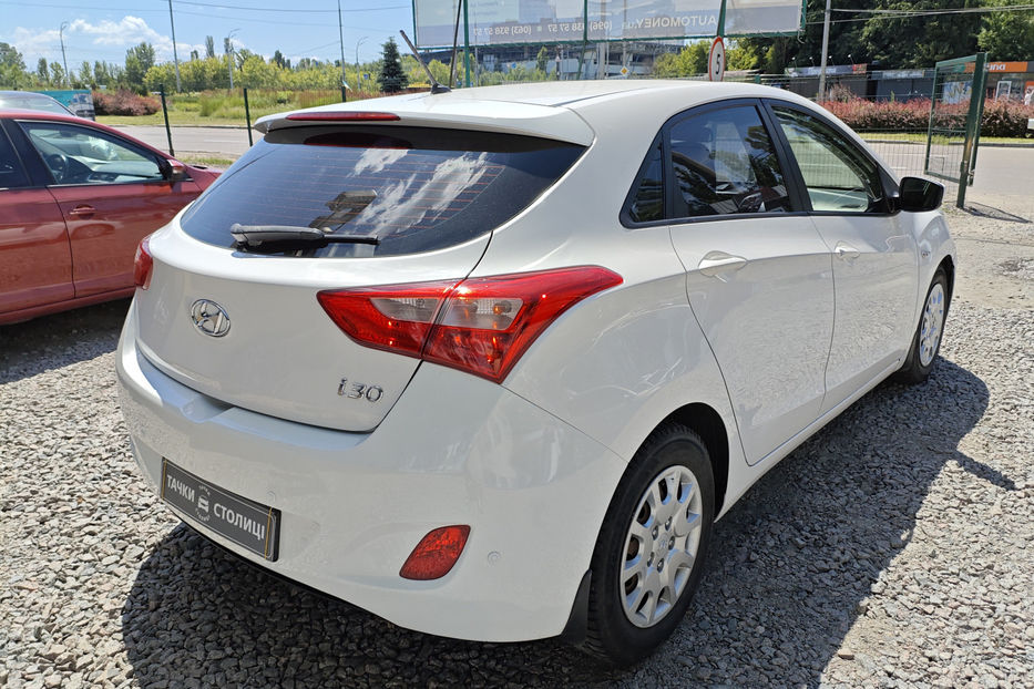 Продам Hyundai i30  2013 года в Киеве