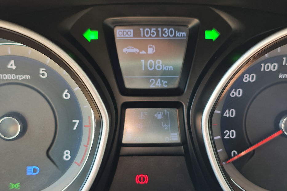 Продам Hyundai i30  2013 года в Киеве