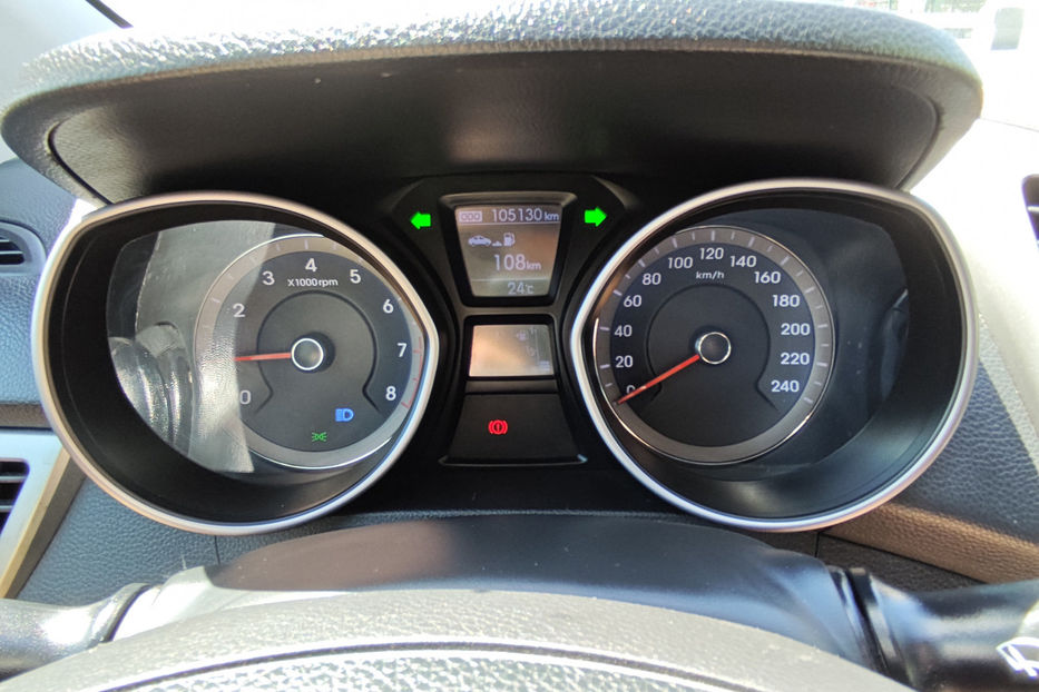 Продам Hyundai i30  2013 года в Киеве
