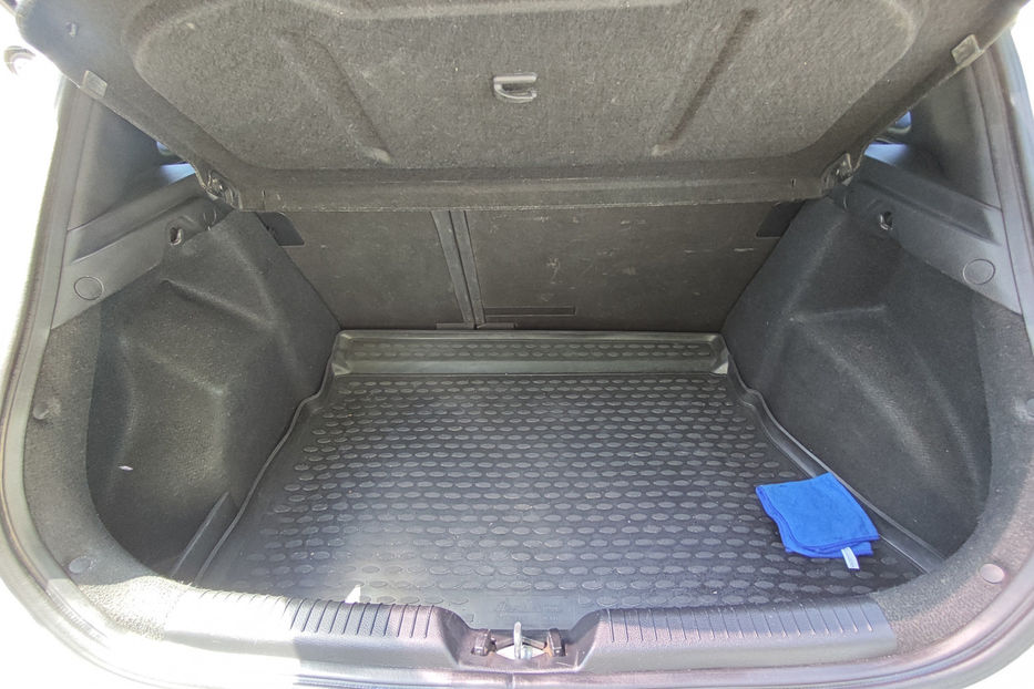 Продам Hyundai i30  2013 года в Киеве