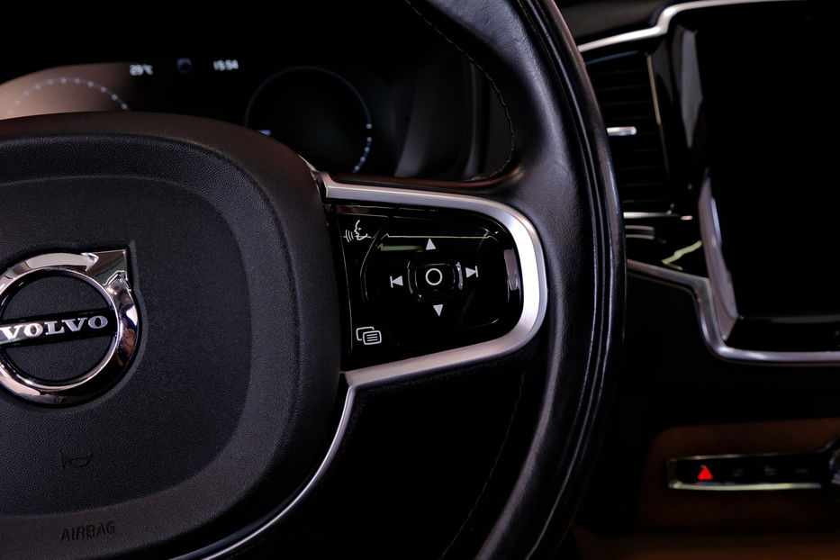 Продам Volvo XC90 Plug-in-Hybrid 2017 года в Одессе