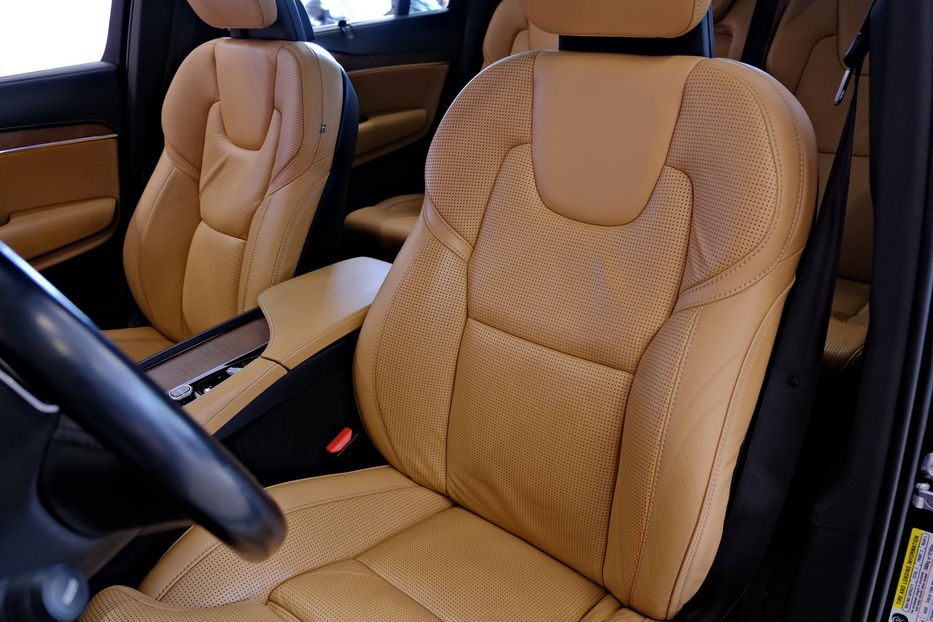 Продам Volvo XC90 Plug-in-Hybrid 2017 года в Одессе