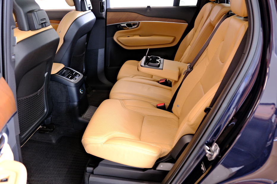 Продам Volvo XC90 Plug-in-Hybrid 2017 года в Одессе
