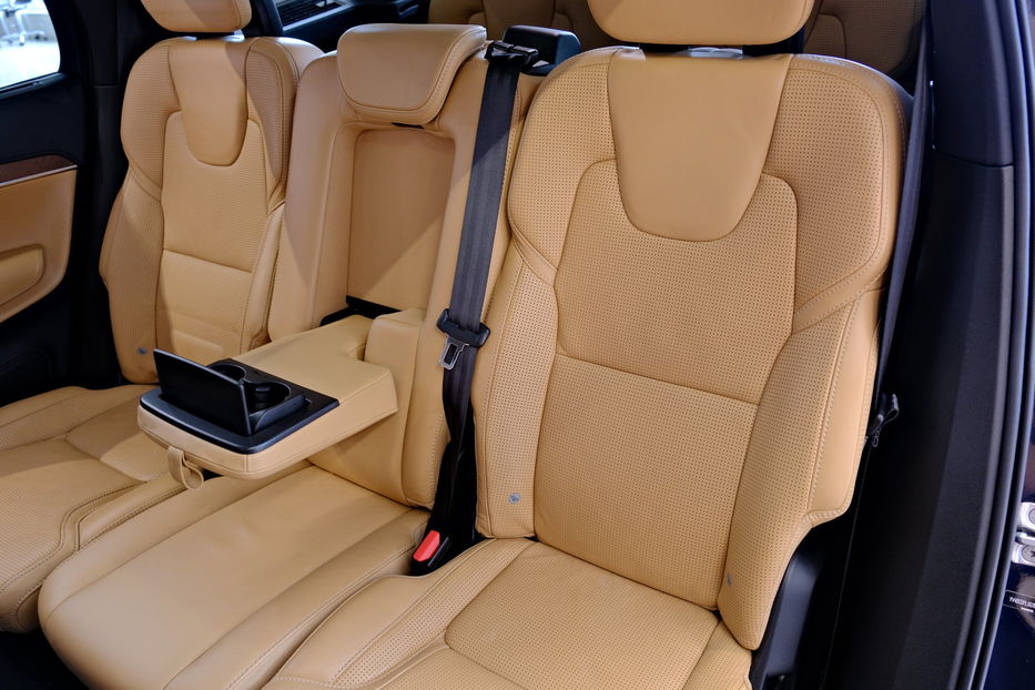 Продам Volvo XC90 Plug-in-Hybrid 2017 года в Одессе