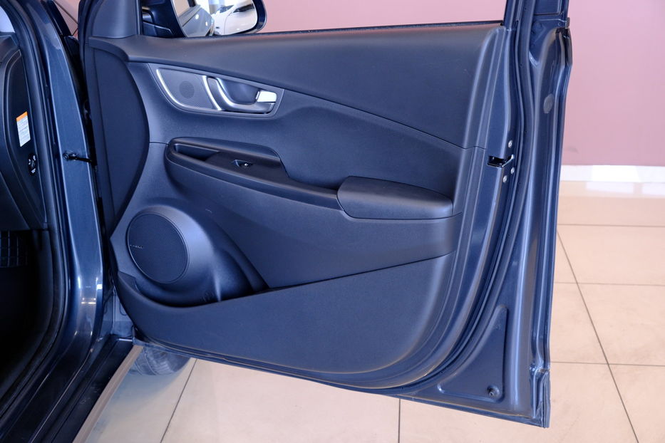 Продам Hyundai Kona electric 2021 года в Одессе