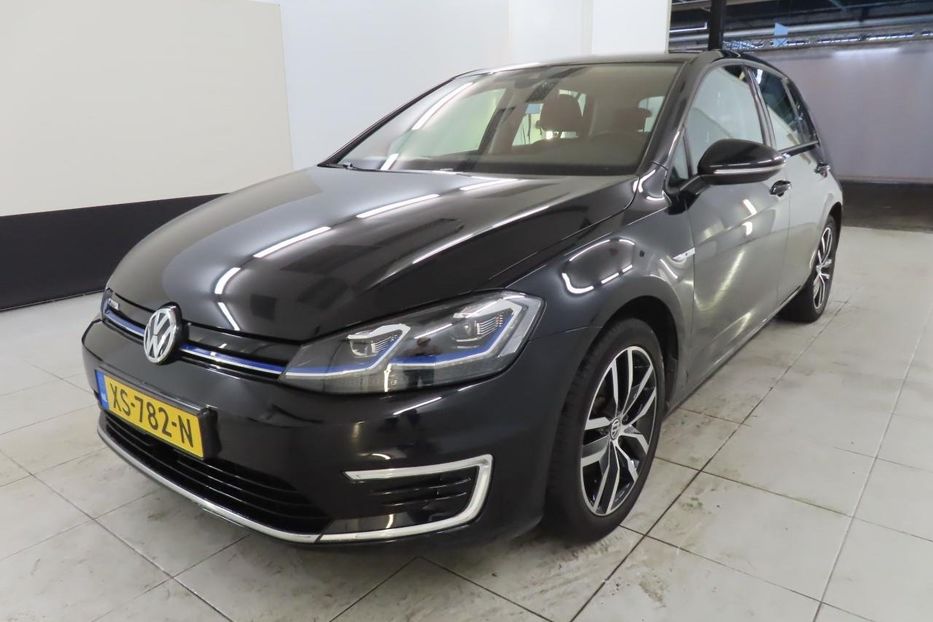 Продам Volkswagen e-Golf v9225 2019 года в Луцке