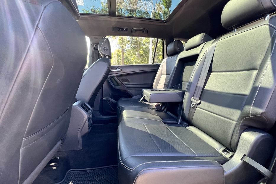 Продам Volkswagen Tiguan R-line AllSpace 7місць (KOMIS) 2021 года в г. Умань, Черкасская область