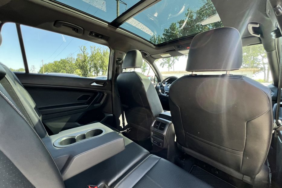 Продам Volkswagen Tiguan R-line AllSpace 7місць (KOMIS) 2021 года в г. Умань, Черкасская область