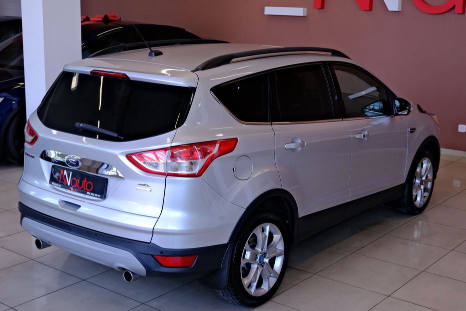 Продам Ford Escape 2013 года в Одессе