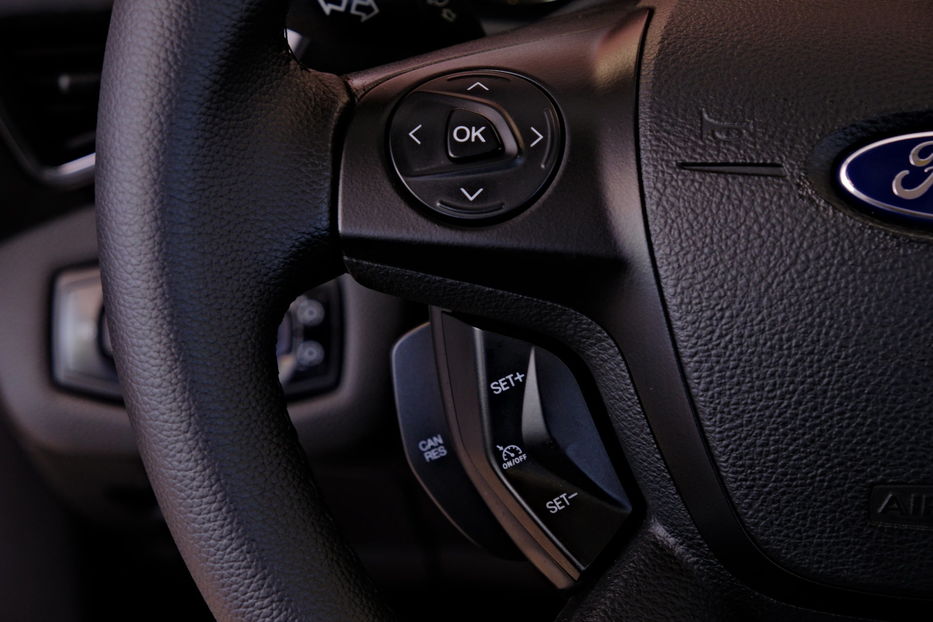 Продам Ford Escape 2013 года в Одессе