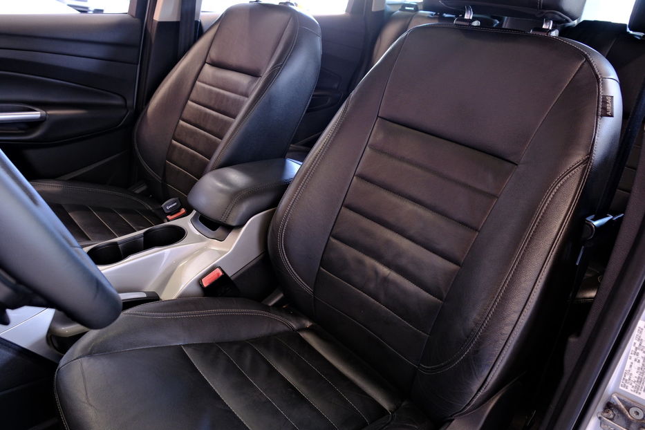 Продам Ford Escape 2013 года в Одессе