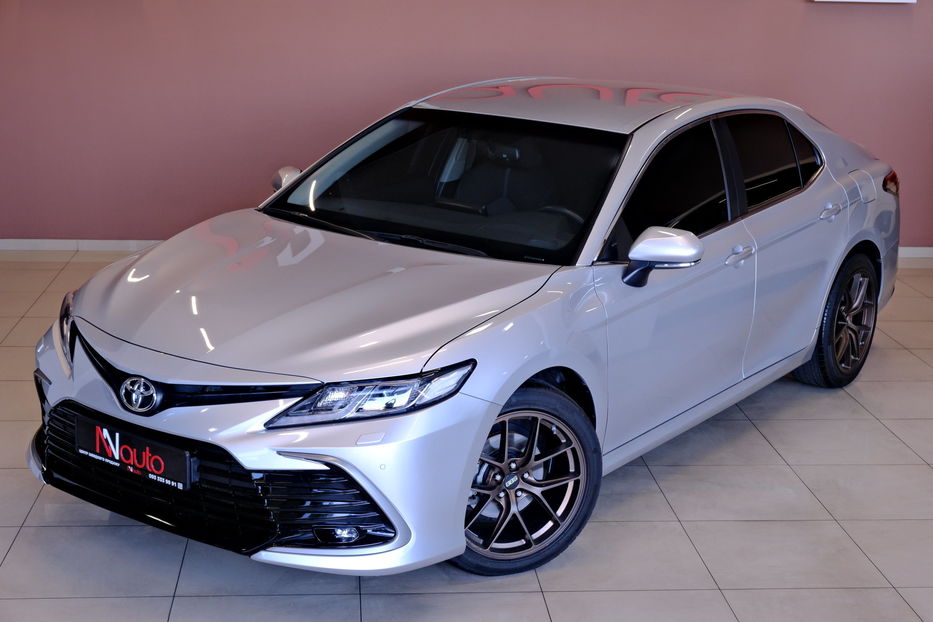 Продам Toyota Camry 2024 года в Одессе