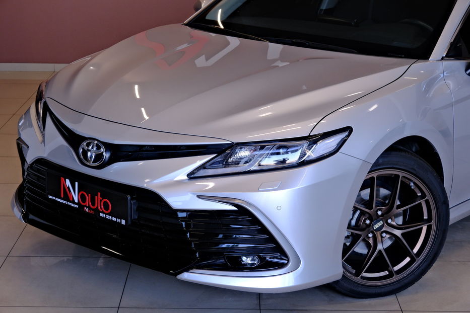 Продам Toyota Camry 2024 года в Одессе