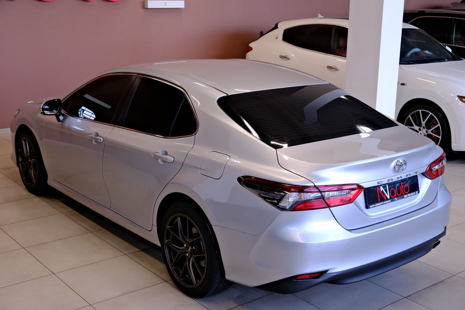 Продам Toyota Camry 2024 года в Одессе