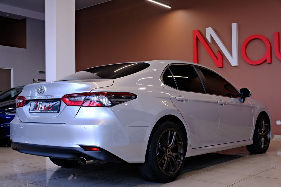 Продам Toyota Camry 2024 года в Одессе