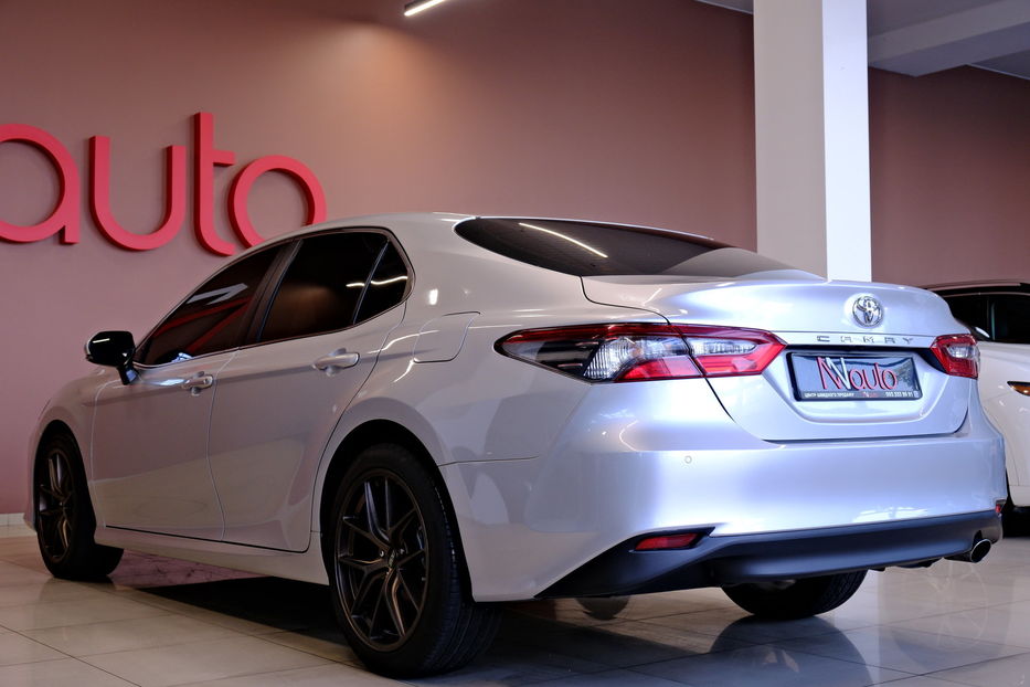 Продам Toyota Camry 2024 года в Одессе