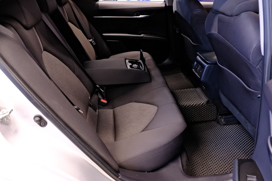 Продам Toyota Camry 2024 года в Одессе