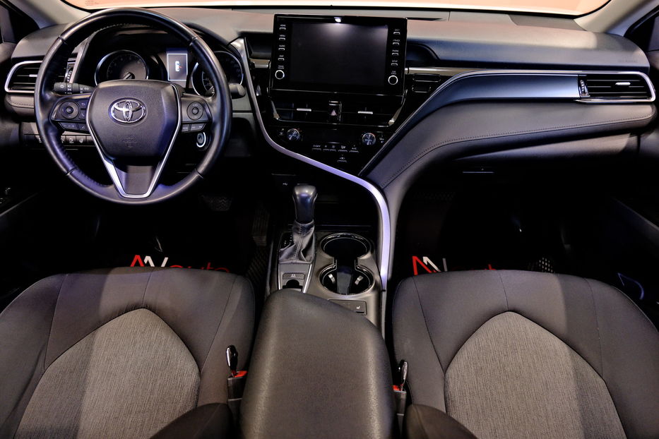 Продам Toyota Camry 2024 года в Одессе
