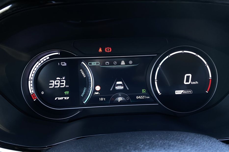 Продам Kia Niro 64 kWh Макс. комплектація Люк. 2021 года в Львове