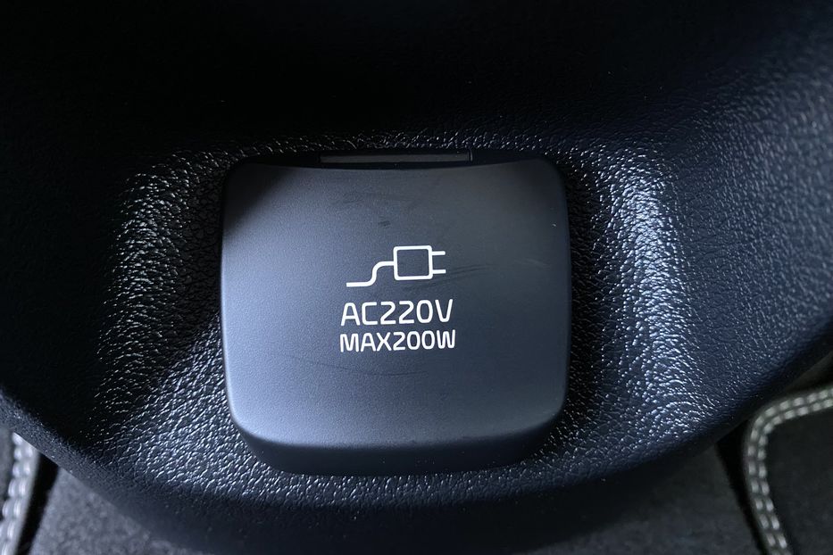 Продам Kia Niro 64 kWh Макс. комплектація Люк. 2021 года в Львове