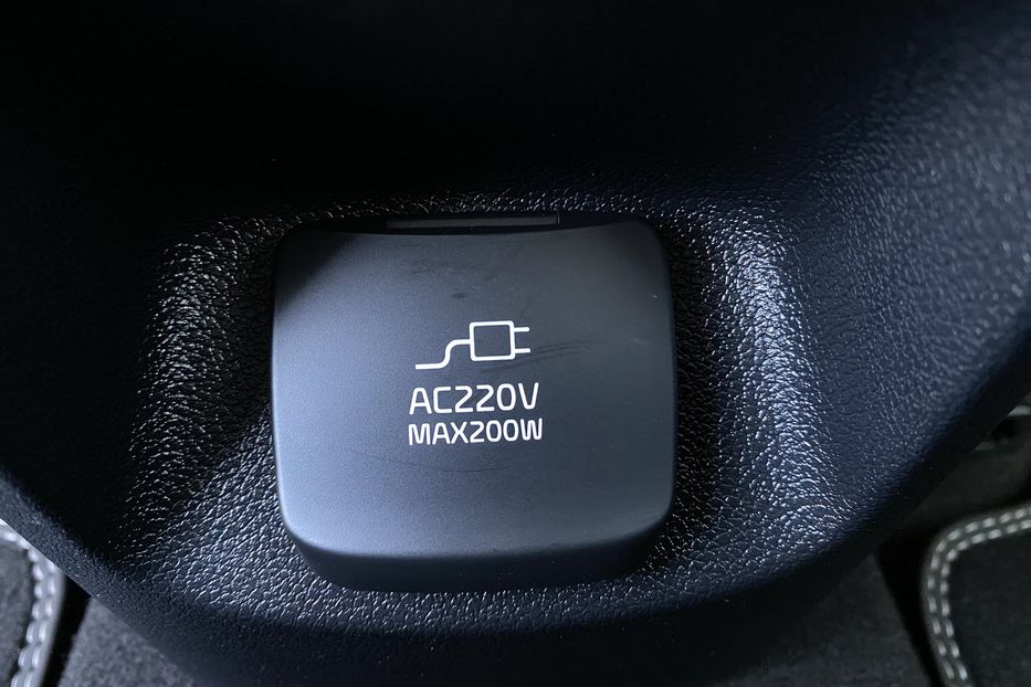Продам Kia Niro 64 kWh Макс. комплектація Люк. 2021 года в Львове