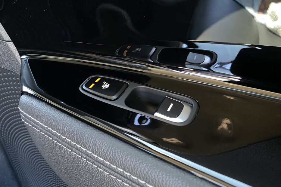 Продам Kia Niro 64 kWh Макс. комплектація 2020 года в Львове