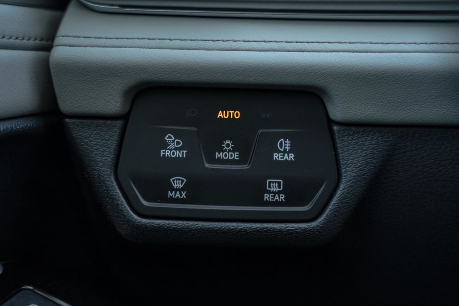 Продам Volkswagen ID.6 Crozz Pro 2022 года в Черновцах