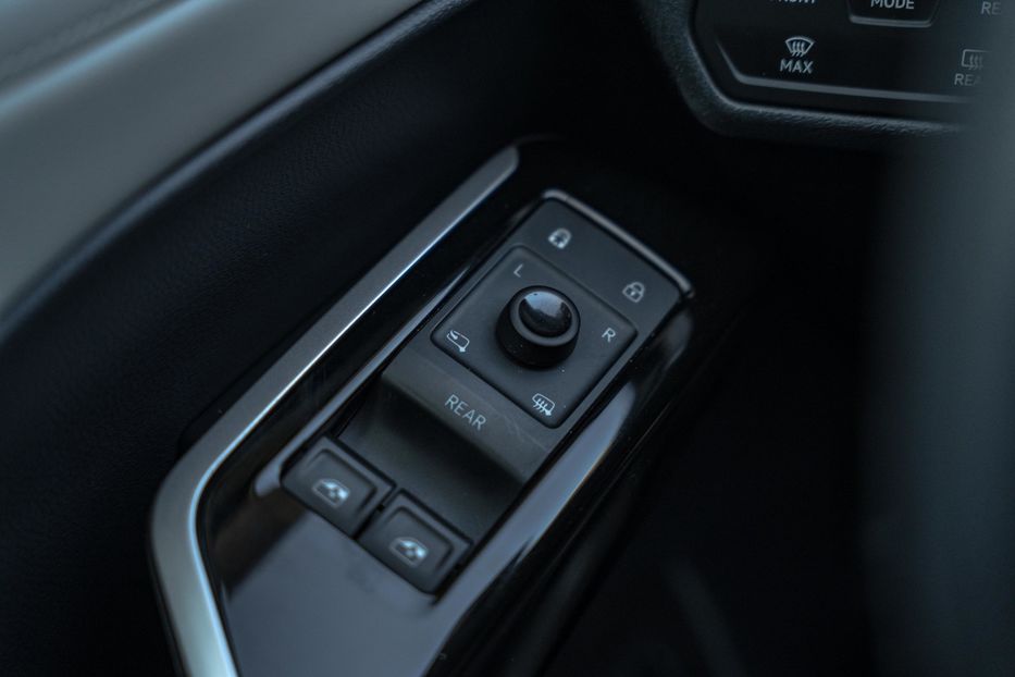 Продам Volkswagen ID.6 Crozz Pro 2022 года в Черновцах