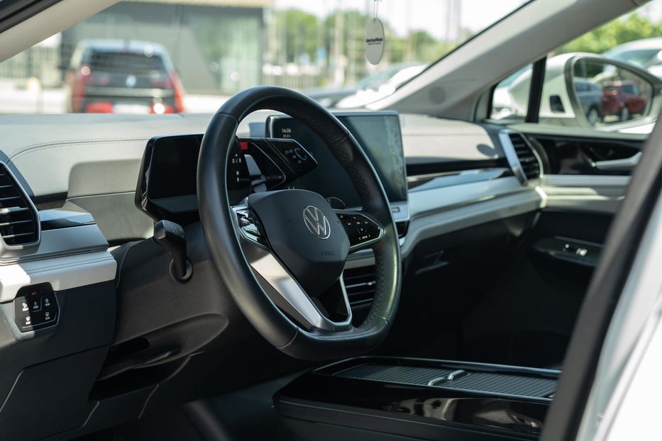 Продам Volkswagen ID.6 Crozz Pro 2022 года в Черновцах