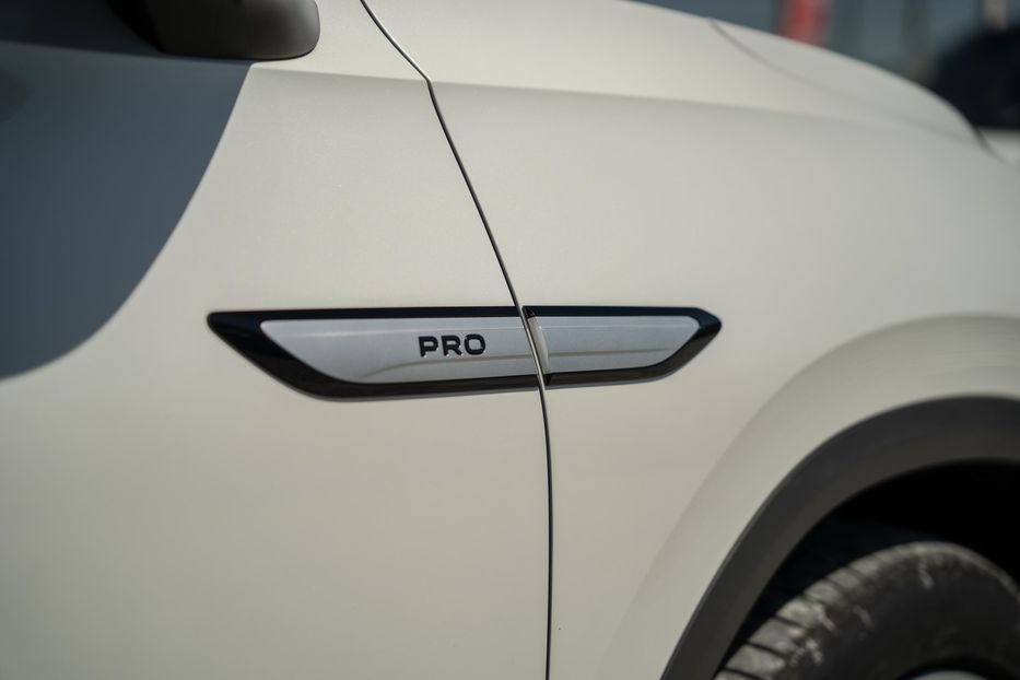 Продам Volkswagen ID.6 Crozz Pro 2022 года в Черновцах