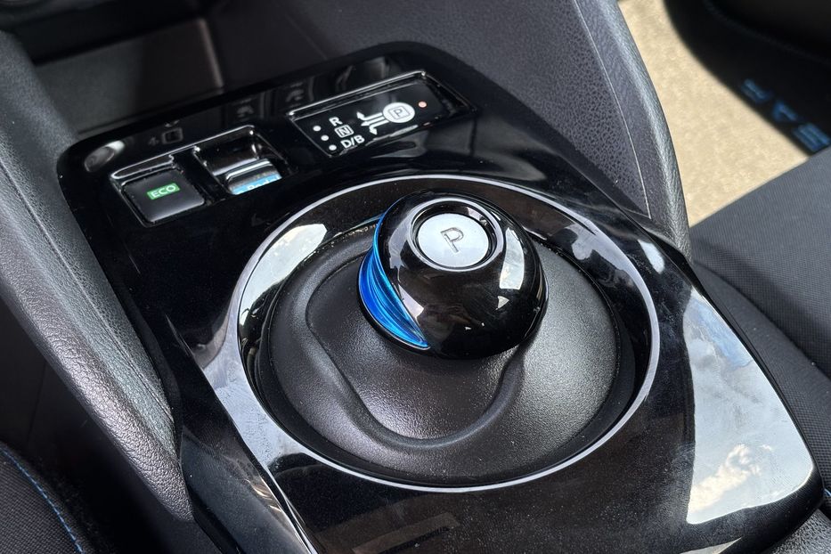 Продам Nissan Leaf  N-CONNECTA e+ 62kWh 2020 года в Львове