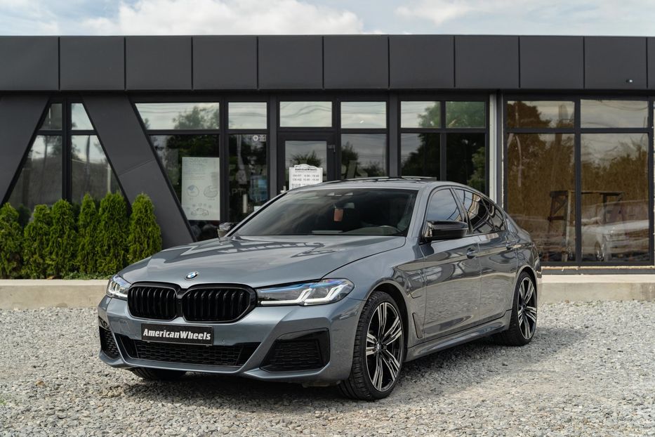 Продам BMW 530 E Xdrive 2018 года в Черновцах